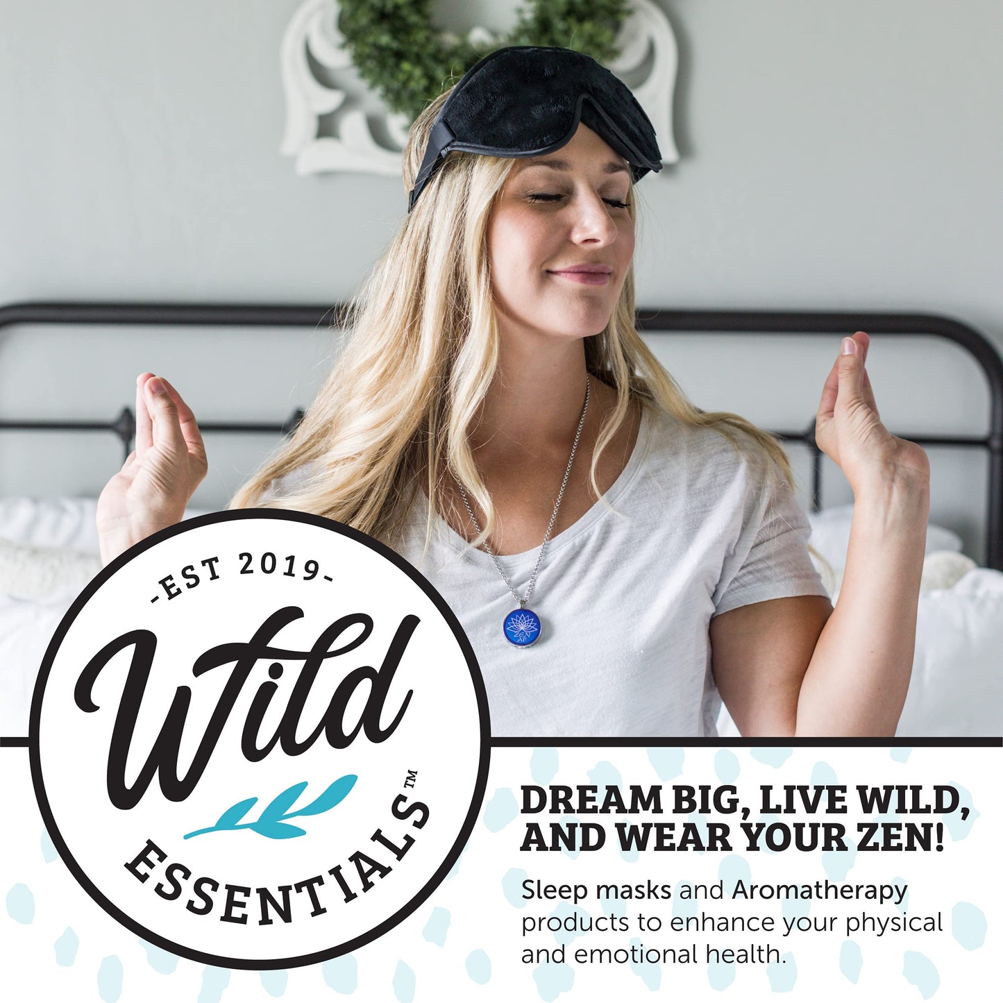 Wild Essentials MOM Aromatherapy Necklace Diffuser Includes 4 Pure Essential Oils, Lavender, Lemongrass, Orange, Peppermint - Stainless Steel Chain/Pendant, 12 Pads, Gift Set