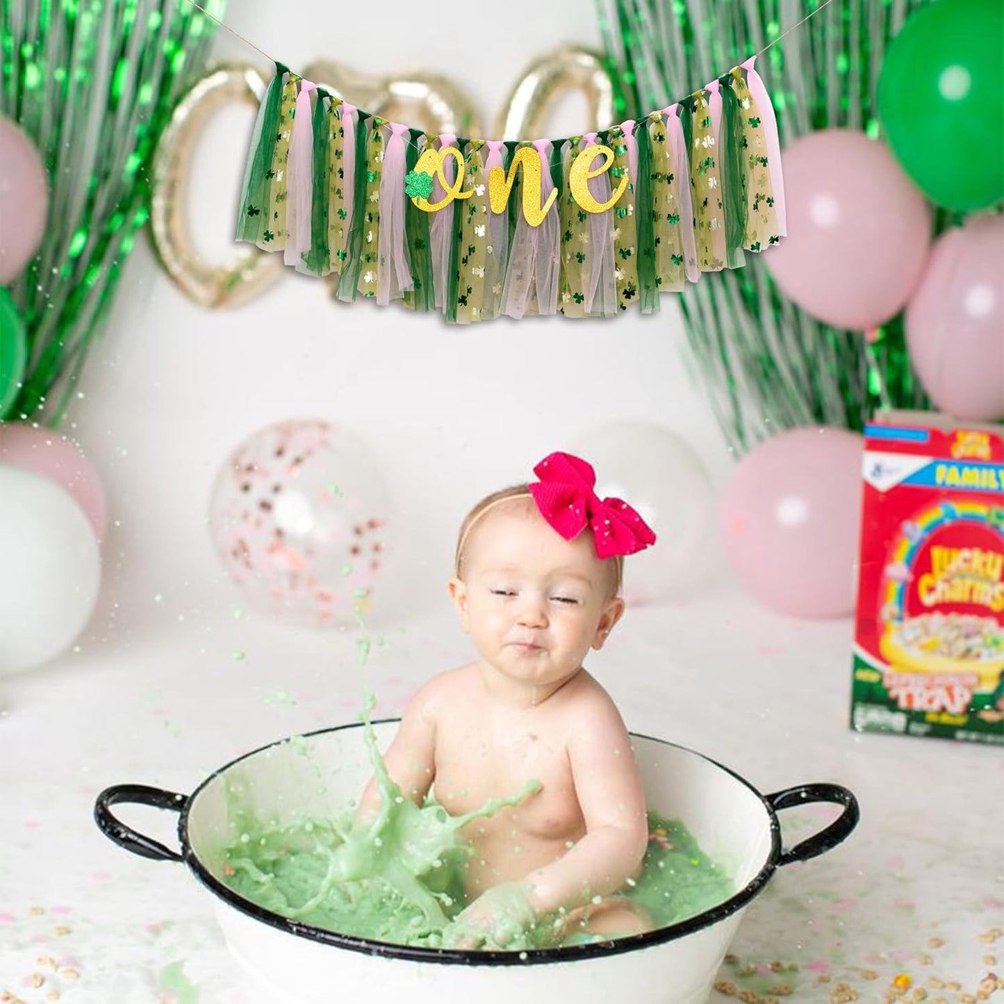 Lucky One 1st Birthday High chair Banner - St Patrick's Day Highchair Decoration, Shamrock First Birthday Party Deco, Clover Irish Highchair Tutu