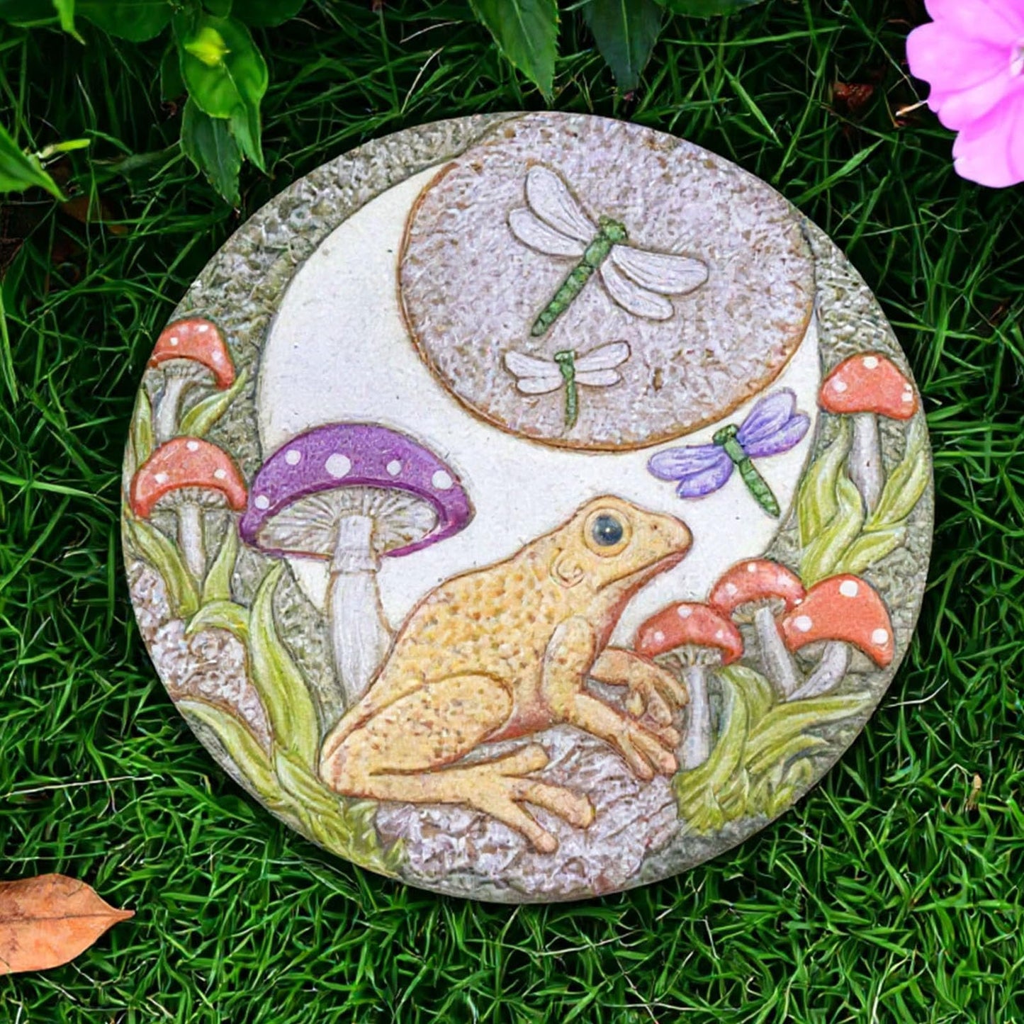 Hapjoy Stepping Stones Outdoor for Garden Moon Frog Mushroom Butterfly Decorative Stepping Stones Walkway Round Stone Garden Decor for Pathway Lawn (Yellow)