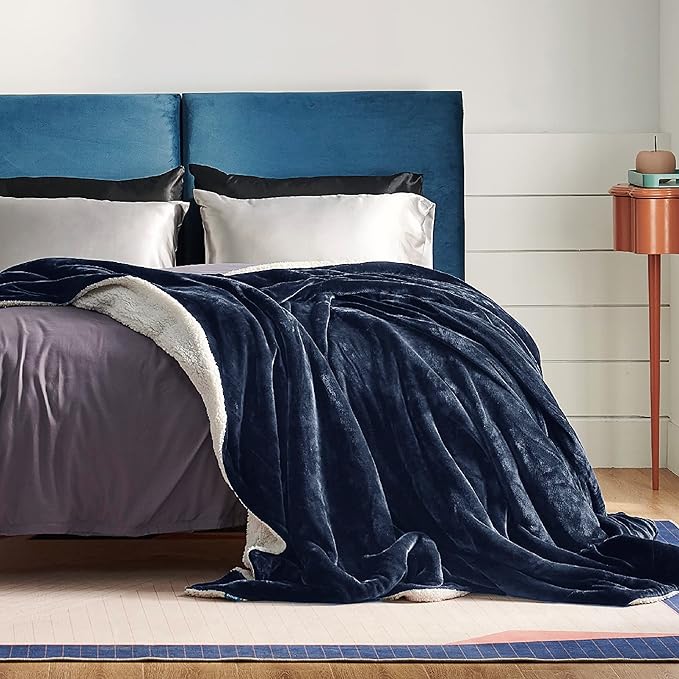 Bedsure GentleSoft Sherpa Fleece Blankets Queen Size for Bed - Thick and Warm Throw for Women and Men, Soft Fuzzy Plush Queen Blanket for Winter, Non-Heated, Navy, 90x90 Inches