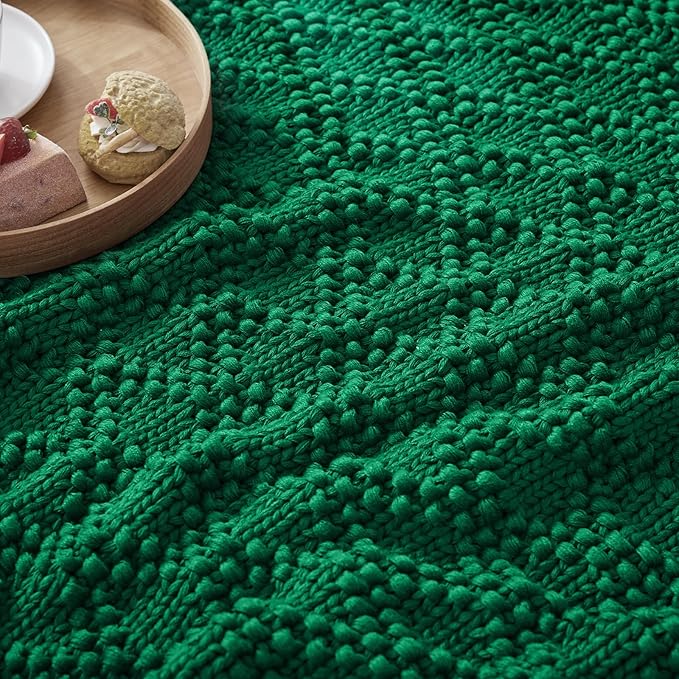 Knitted Weighted Blanket for Adult, Chunky Knit Weighted Throw for Sleep 60"*80" 17lbs, Cooling Breathable Machine Washable Heavy Blanket for Room Decor (Green, Queen)