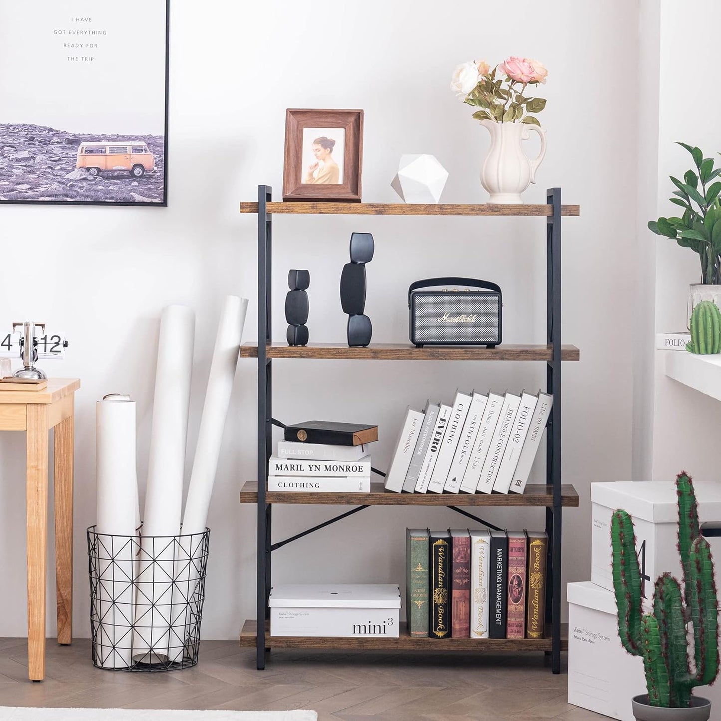 HCHQHS Bookshelf, 4-Tier Industrial Bookcase, Rustic Open Book Shelf, Freestanding Tall Bookshelves with Metal Frame