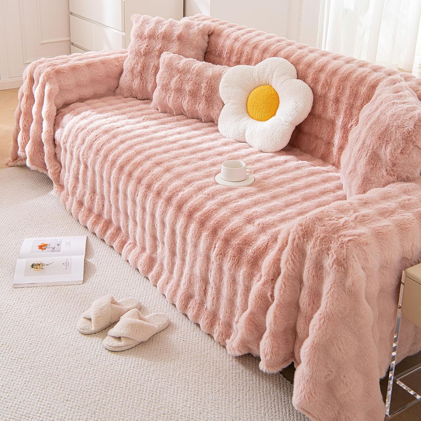 VM VOUGEMARKET Plush Couch Cover 1-Piece Thick Faux Rabbit Fur Sofa Throw Cover Warm Soft Smooth Furniture Cover,Fluffy Puffy Sofa Slipcover for Kids,Pets-Pink,71" x 118"