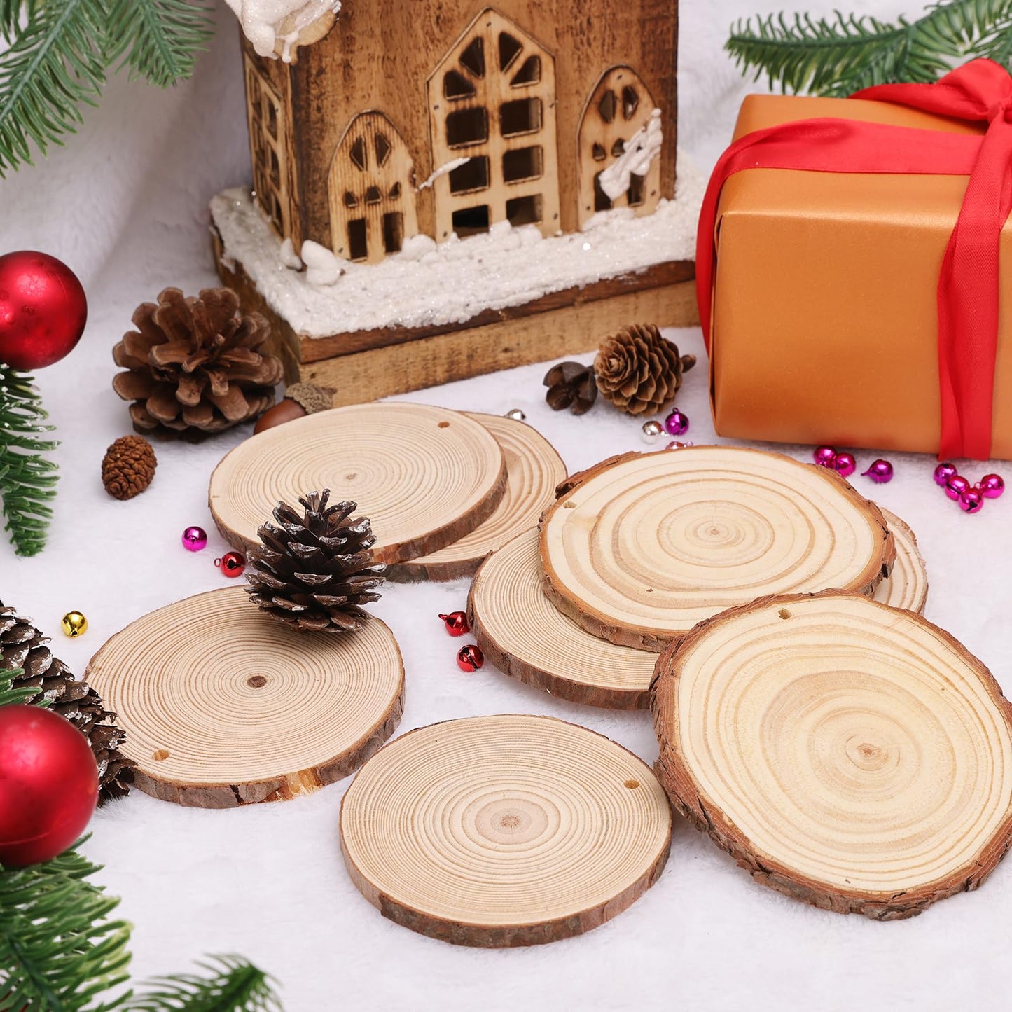 Max Fun Natural Wood Slices 30PCS 3.5-4'' Crafts DIY Wooden Christmas Ornaments Unfinished Predrilled Round Wood Circles for Arts and Crafts Centerpieces Holiday Hanging Decorations