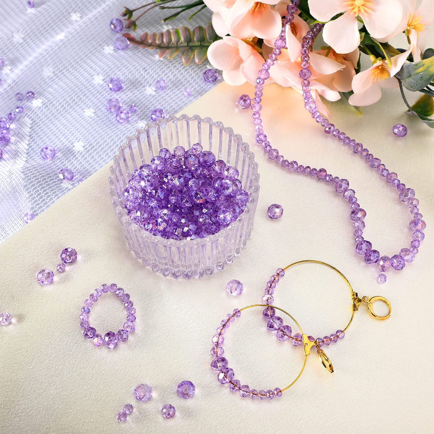 WILLBOND 600 Pcs Crystal Glass Beads for Jewelry Making Bulk Suncatcher Faceted Rondelle Loose Gemstone for Valentine's Day, Irish Holiday, Easter Bracelet DIY Crafts 8mm, 6mm, 4mm(Purple)