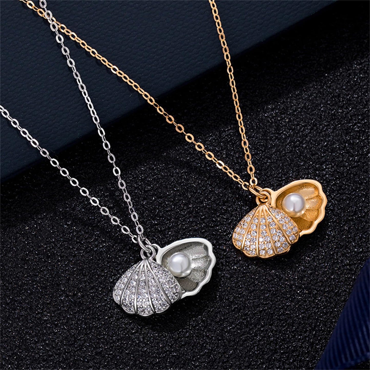 Seashell Pearl Pendant Necklace for Women Gold Silver Plated Bohemian Clamshell Scallop Sea Shell Ocean Animal Chic Rhinestone Cubic Zirconia Chain Necklace for Summer Beach Holiday Jewelry Gifts (Silver)