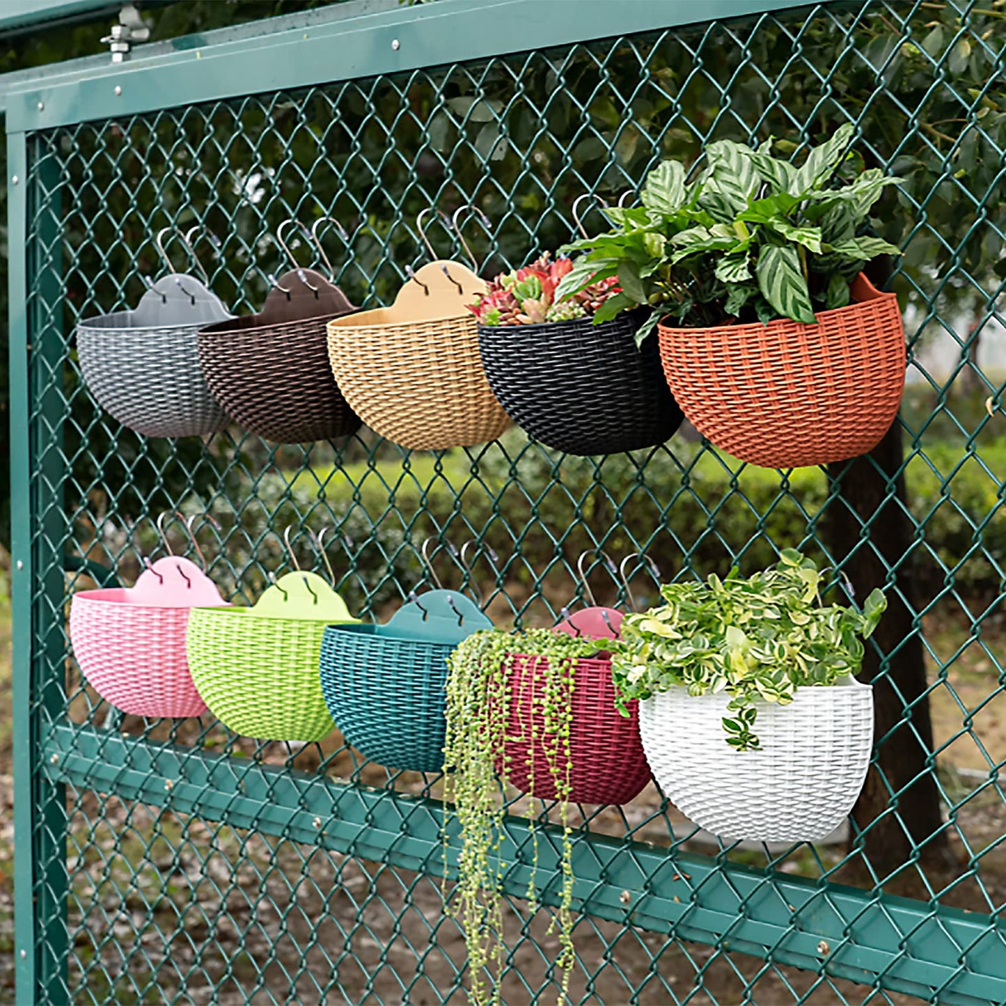 Hanging Planter Pot, Wall and Railing Hanging Planters with S Hooks, Half Round Imitation Rattan European Style Wall Flowerpot Rustic Decorative Flower Basket for Home(#2pcs 26 * 20.5cm Brick red)