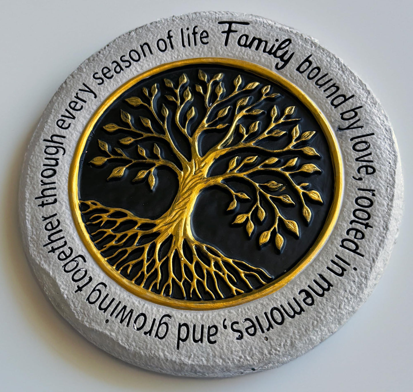 VEOJEIN Family Tree Garden Stepping Stone, 9.45 Inch Round, Gold Tree of Life Design, Weather-Resistant Outdoor Decor