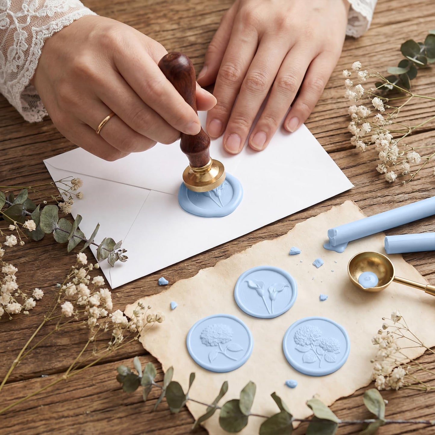 UNIQOOO Light Blue Glue Gun Sealing Wax Sticks for Wax Seal Stamp - Perfect for Wedding Invitations, Cards Envelopes, Snail Mails, Wine Packages, Christmas Gift Ideas, Pack of 16