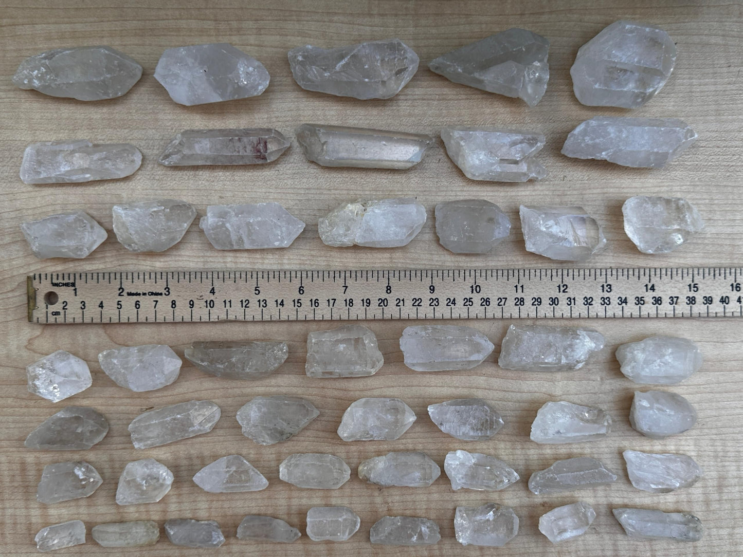 GAF TREASURES Wholesale Raw Clear Quartz Points, Natural Clear Quartz Points, Clear Quartz Points Healing Crystals (1 Pound)