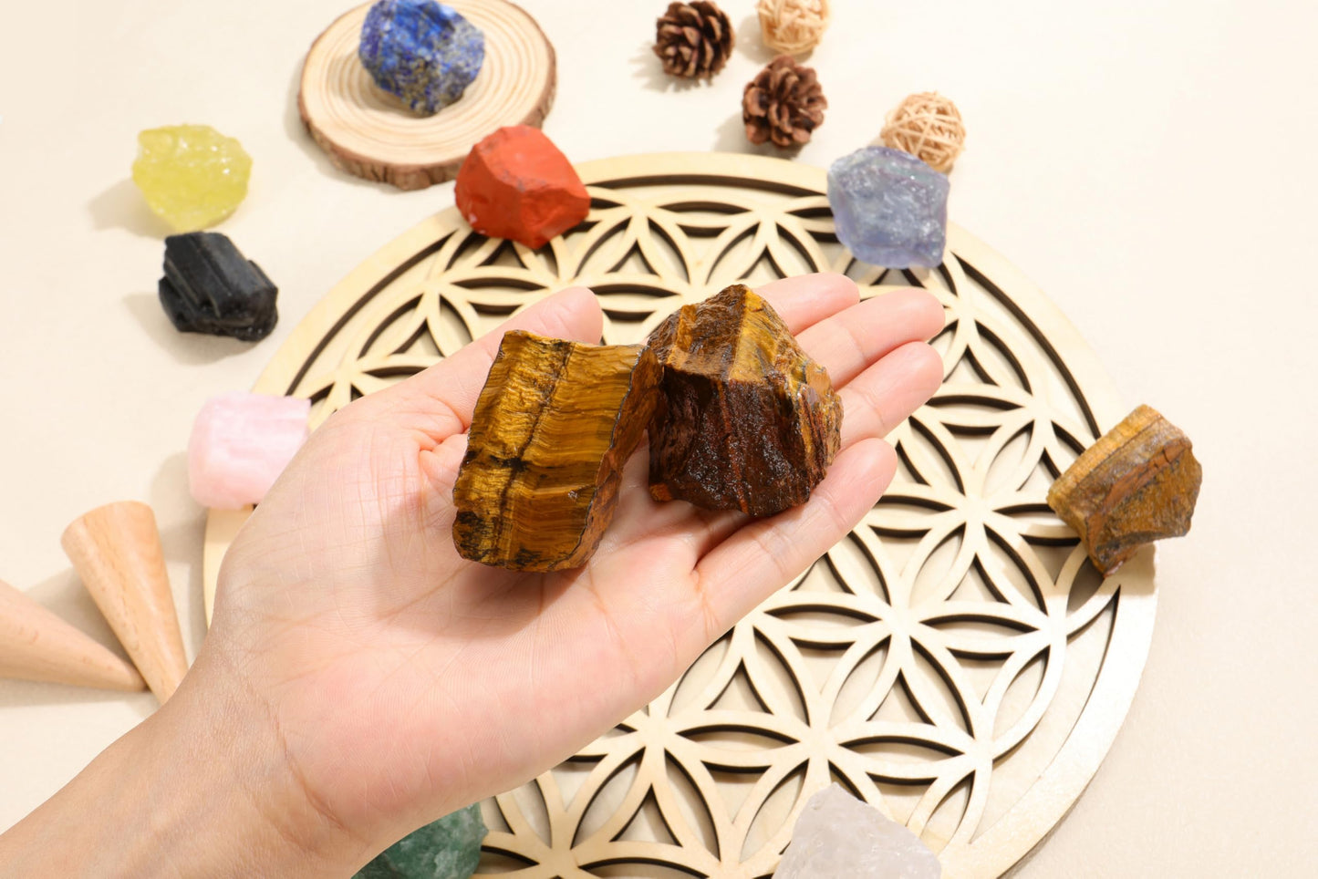 Top Plaza 2Pcs Natural Raw Tiger Eye Crystal Rock Stone Healing Crystals 1.6-2.2" Large Rocks for Tumbling Meditation Wicca Rough Stone Bulk Decoration