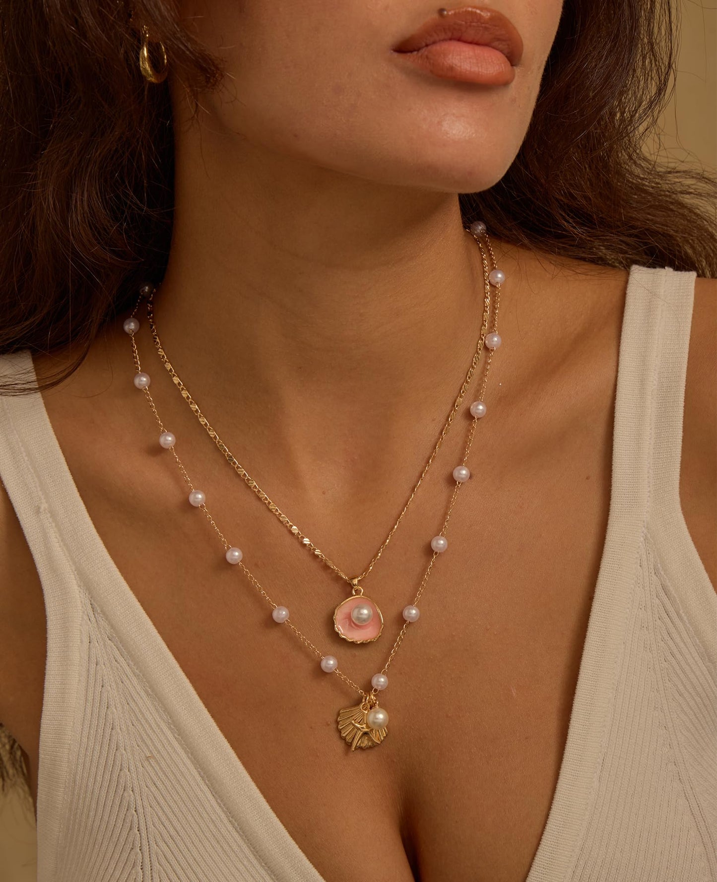Drogomen Shell Necklaces for Women Layered Beach Charm Necklace Sea Shell Starfish Necklace Bohemian Surfer Beachy Summer Jewelry Vacation Outfits for Women (AP)