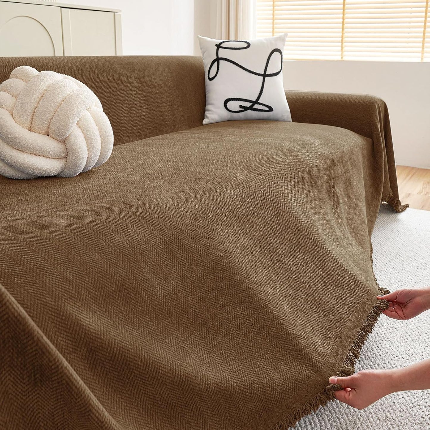hyha Couch Cover for Dogs, Boho Sofa Covers for 3 Cushion Couch Washable, Chenille Sofa Slipcover for Pets, Soft Loveseat Sectional Couch Throw Blankets with Tassels (Chocolate, 88.5x118 Inch)