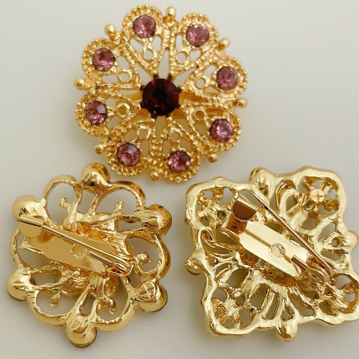 MEEJOA Brooches and Pins for Women Fashion, Multicolor Rhinestone Crystal Flower Brooch Pins for Crafts and DIY Wedding Bouquet Small Brooches Set