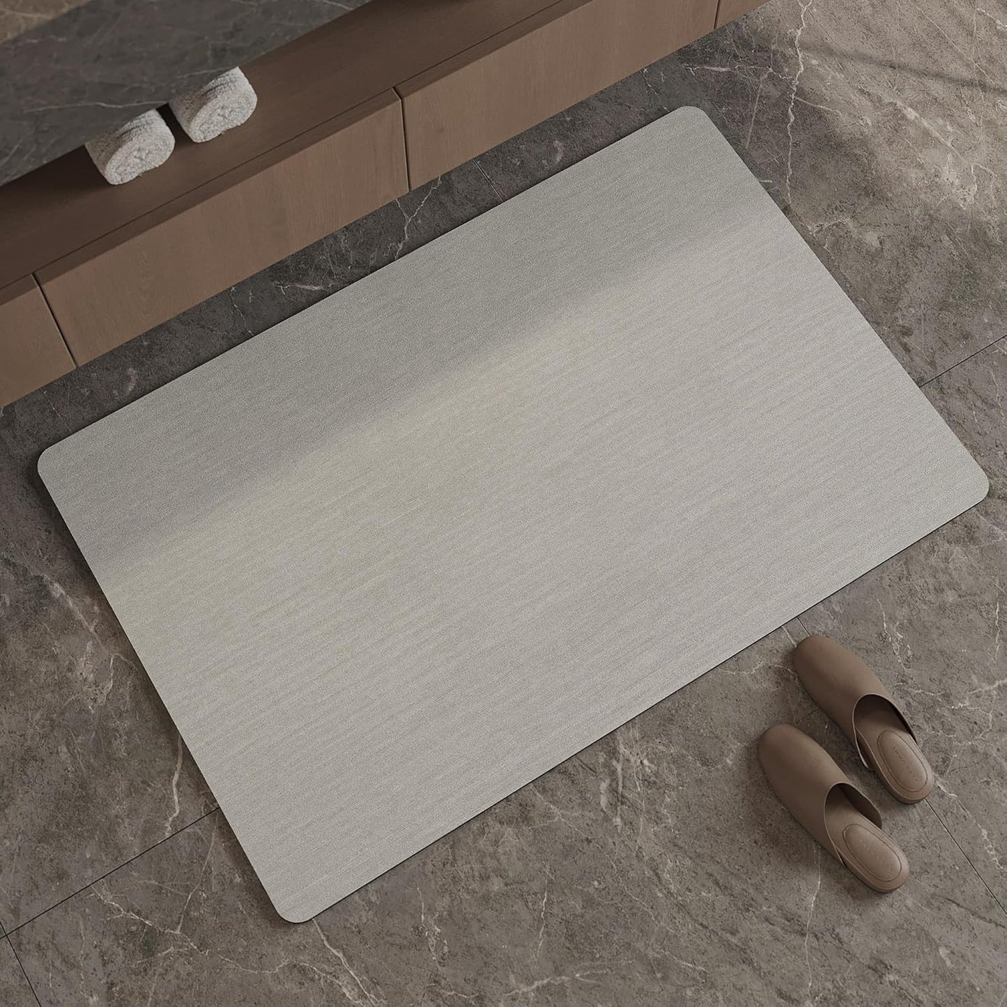Mecko Bath Mat Rug, Ultra Thin Bathroom Rug -Rubber Non-Slip Quick Dry Absorbent Bath Mat Fit Under Door, Faux Suede Surface Bathroom Floor Mats for Bath, Shower, or Sink (Light Grey,24"x36")