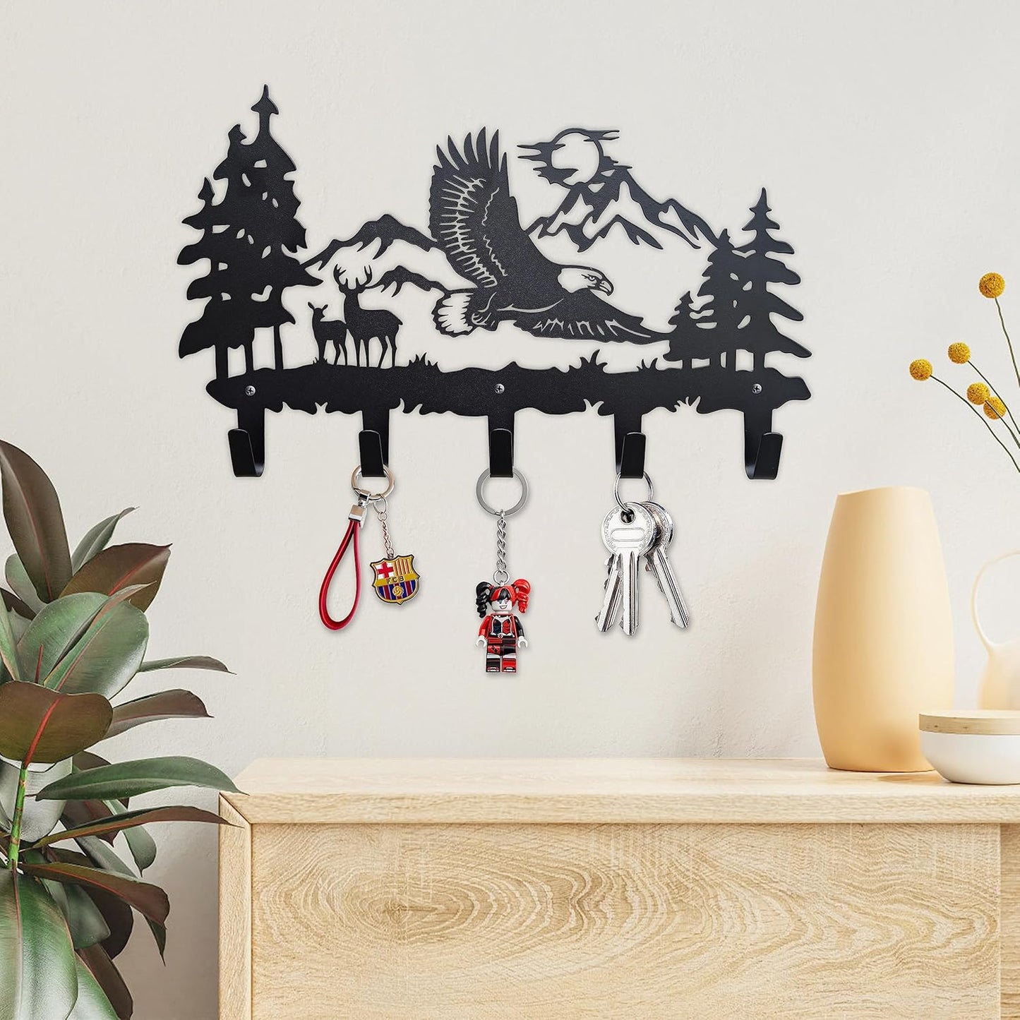 Metal Eagle Hooks Wall Art Decor-Eagle Hangers and Key Holder-Animal Theme Hooks Sweet Home Decor for Storage, Living Room, Hallway, Office (Black)