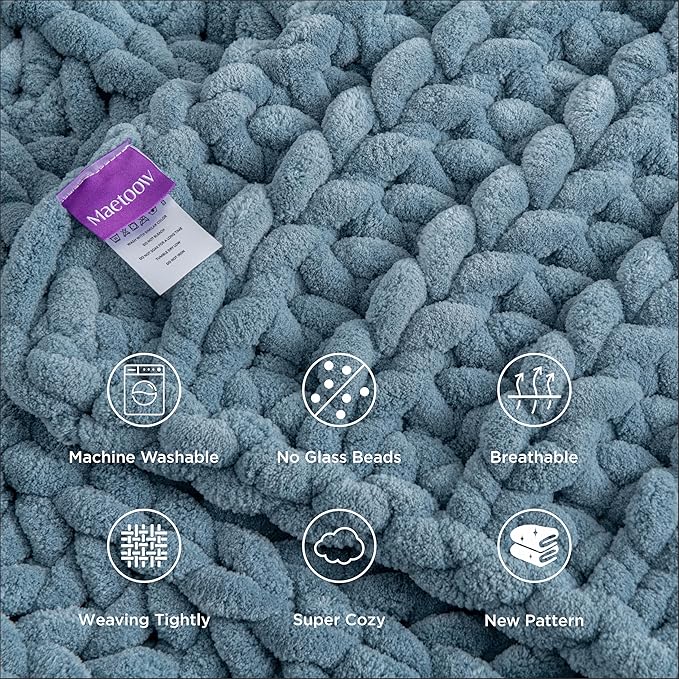 Maetoow Handmade 20 lb Soft Knitted Weighted Blanket, 60 x 80 in Breathable Chunky Knit Gravity Blanket Throw, Home Decor for Sofa Couch Bed, Airy Blue