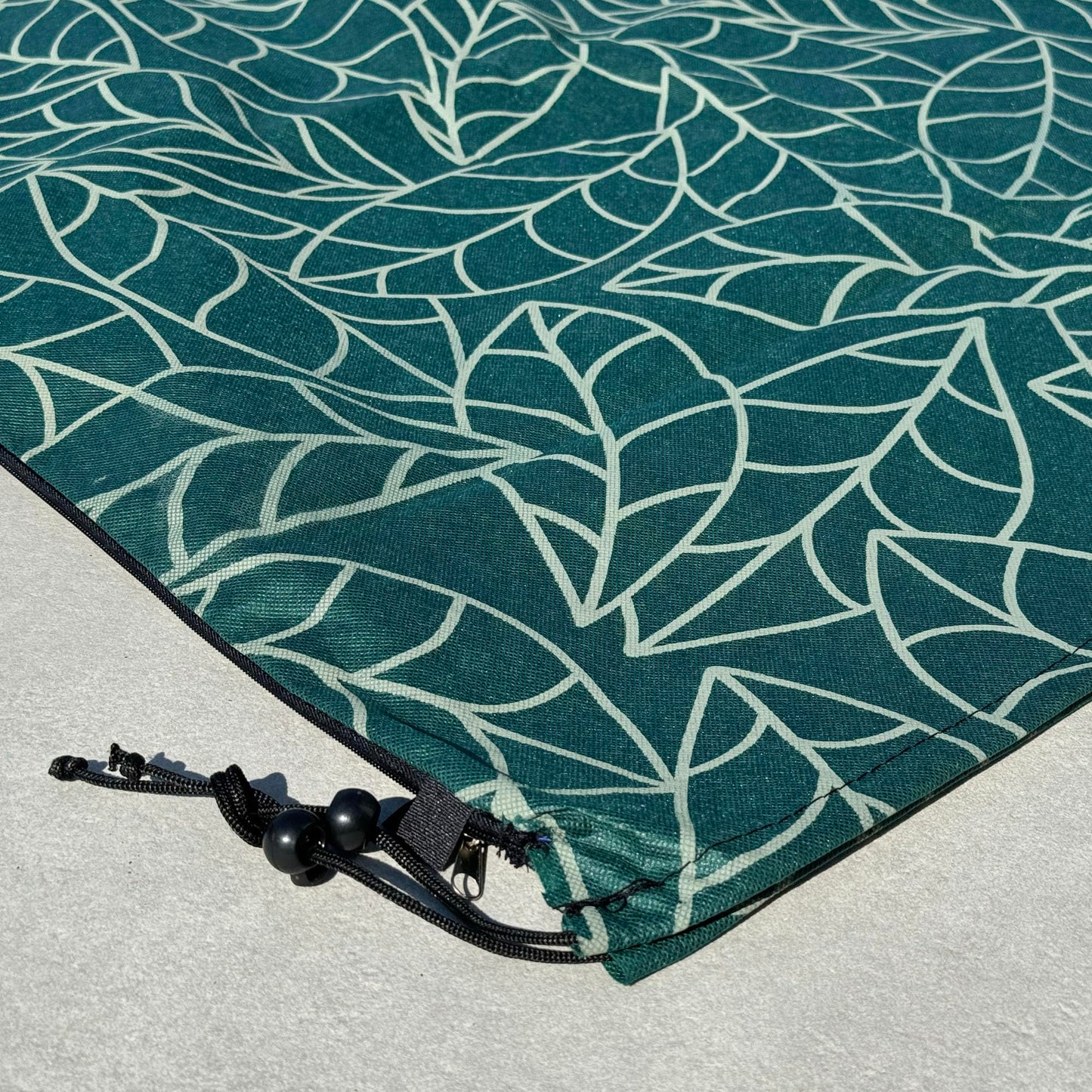 UB-STORE Plant Covers Freeze Protection 59"x91" in 4 Pack | Green Winter Frost Blankets for Outdoor Plants | Reusable Garden Cover Bags with Zipper Drawstring | Cold Weather Shrub Protection Cloth
