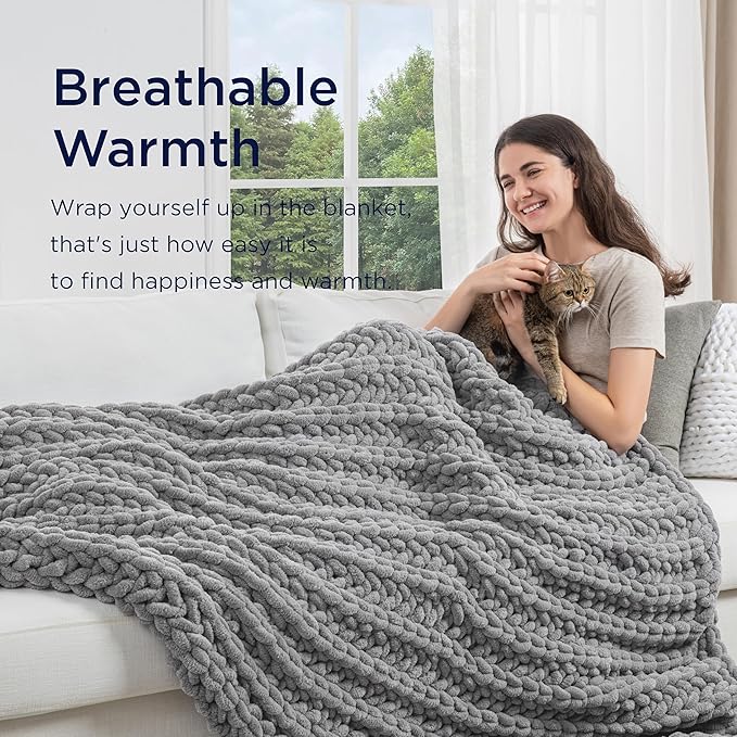 Maetoow Handmade 20 lb Soft Knitted Weighted Blanket, 60 x 80 in Breathable Chunky Knit Gravity Blanket Throw, Home Decor for Sofa Couch Bed, Light Grey