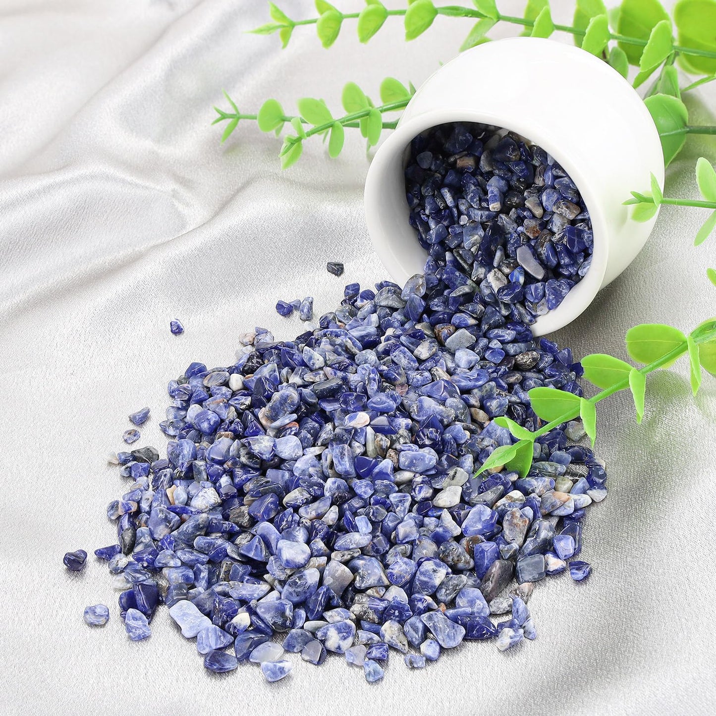 ZHIYUXI Blue Sodalite Crystal Chips Bulk Fish Tank Decorations Aquarium Rocks Gravel Vase Filler Stones Crystals for Candle Making Witch Kit Gravel for Plants Quartz Sand Gemstone 0.22 lbs