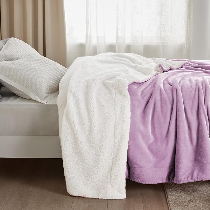 Bedsure GentleSoft Sherpa Fleece Blankets Queen Size for Bed - Thick and Warm Throw for Girls and Women, Soft Fuzzy Plush Queen Blanket for Winter, Non-Heated, Lilac, 90x90 Inches