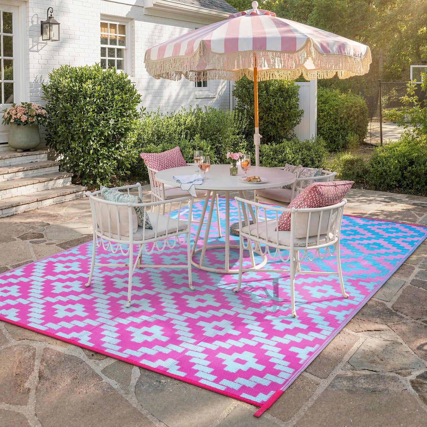 Wonnitar 8x10 Outdoor Rug, Large Waterproof Reversible Plastic Straw Rug for Patios, Indoor/Outdoor Area Rug Lightweight Camping Rug for Outside RV Balcony Garden Deck, Blue/Purple