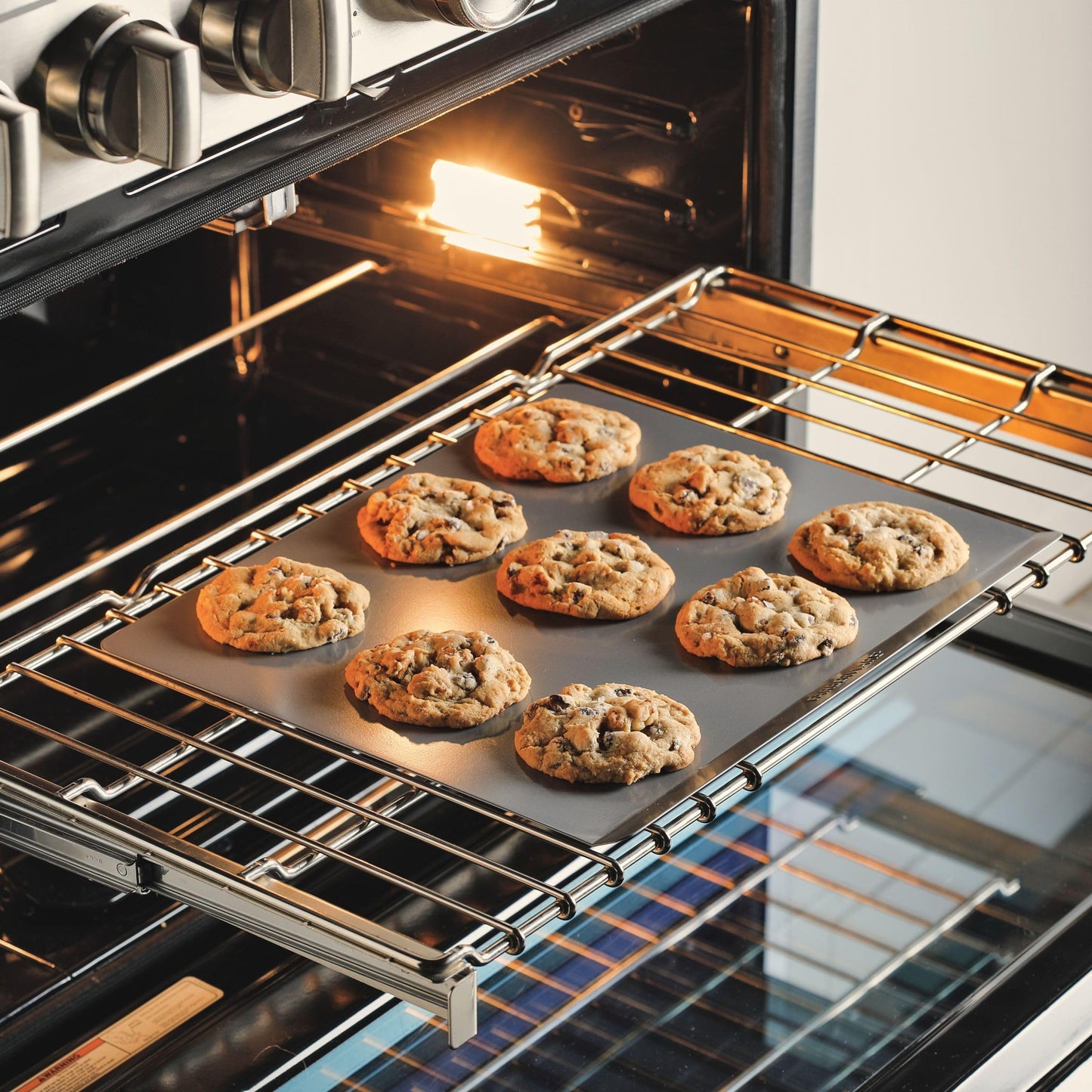 Farberware Insulated Nonstick Bakeware 14-Inch x 16-Inch Jumbo Cookie Sheet, Light Gray
