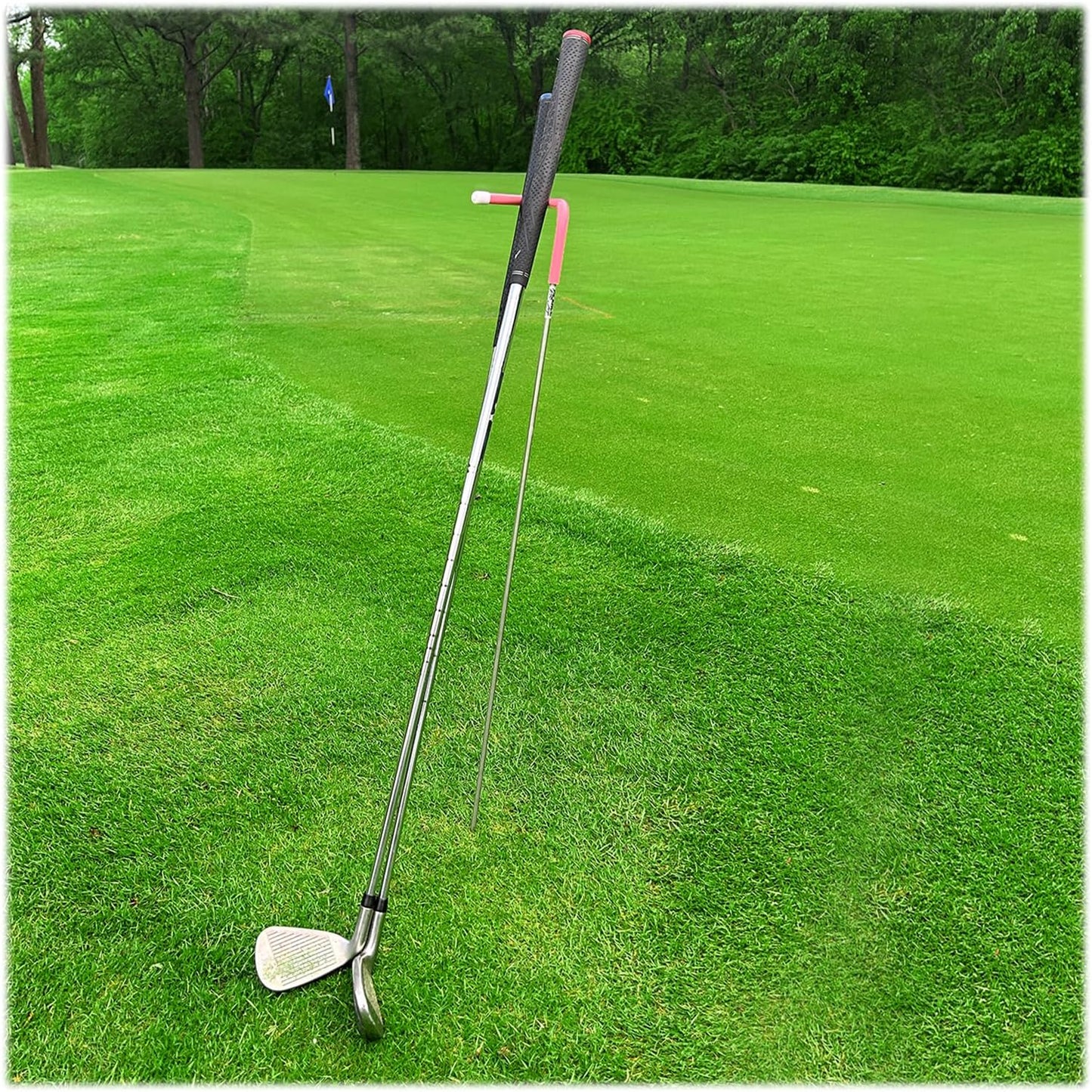 V-Shaped Golf Club Stand Keeps Your Clubs Clean, Dry & Visible, V-Stick Club Stand Made of Highly Durable Stainless Steel - Easy to Carry Golf Club Holder