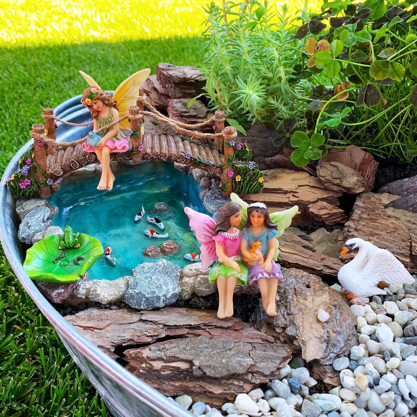 Mood Lab Fairy Garden Figurines - Fish Pond & Bridge - Miniature Decor Set (6 pcs) - Statues & Accessories - Outdoor & Indoor Garden Decor