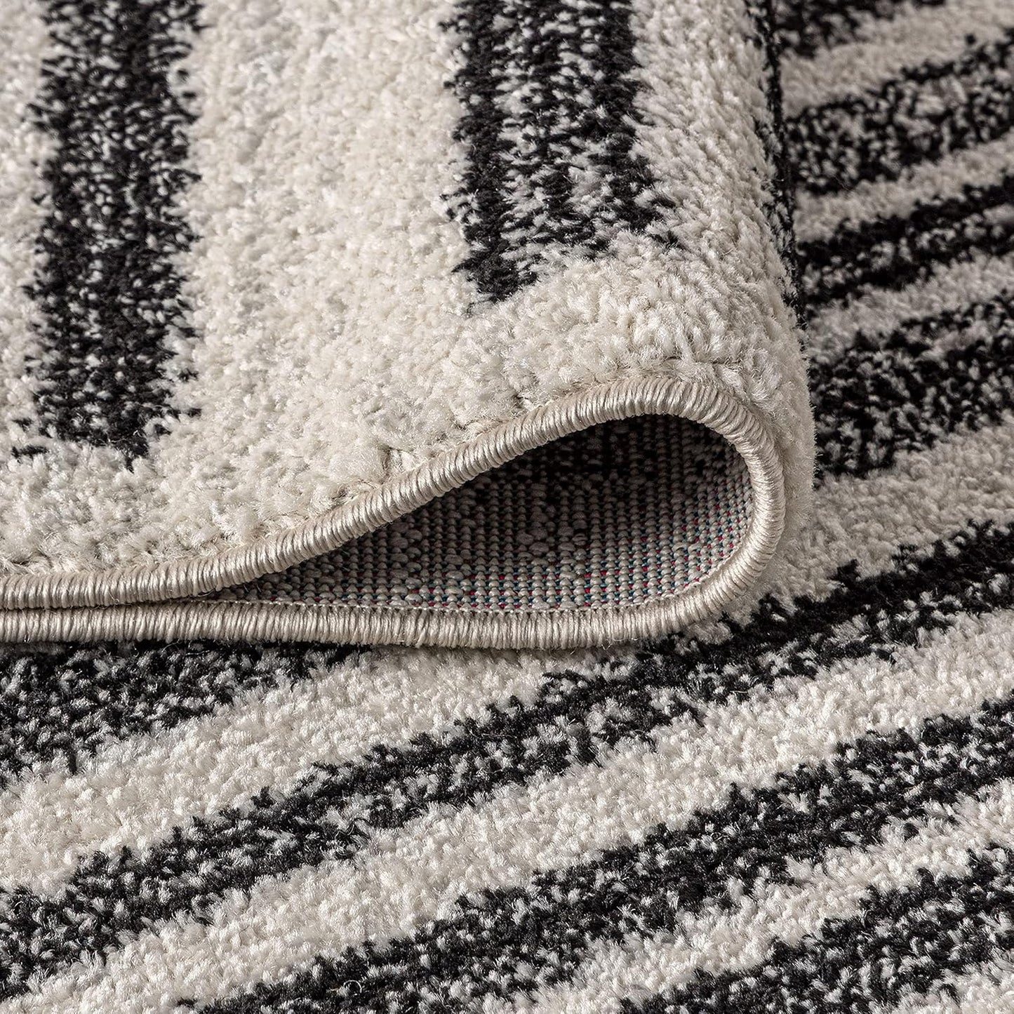 JONATHAN Y Khalil Modern Berber Stripe Cream/Black 4' Round Indoor Area Rug, Contemporary, Bohemian, Easy-Cleaning for Living Room, Bedroom, Kitchen, Pet Friendly, Non-Shedding (MOH207A-4R)